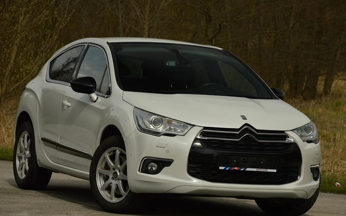 Citroen DS4 cena 38900 przebieg: 153000, rok produkcji 2014 z Raszków małe 562